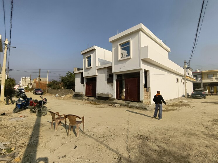 Exterior View, gaurabagh 2 Bedroom 1000 Sq.Ft. Independent House In Gaurabagh Lucknow 8352412