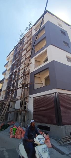 3 BHK Apartment For Sale in Candid