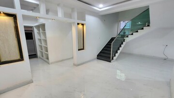 Room in 3 BHK Villa at Kowkoor – for Sale