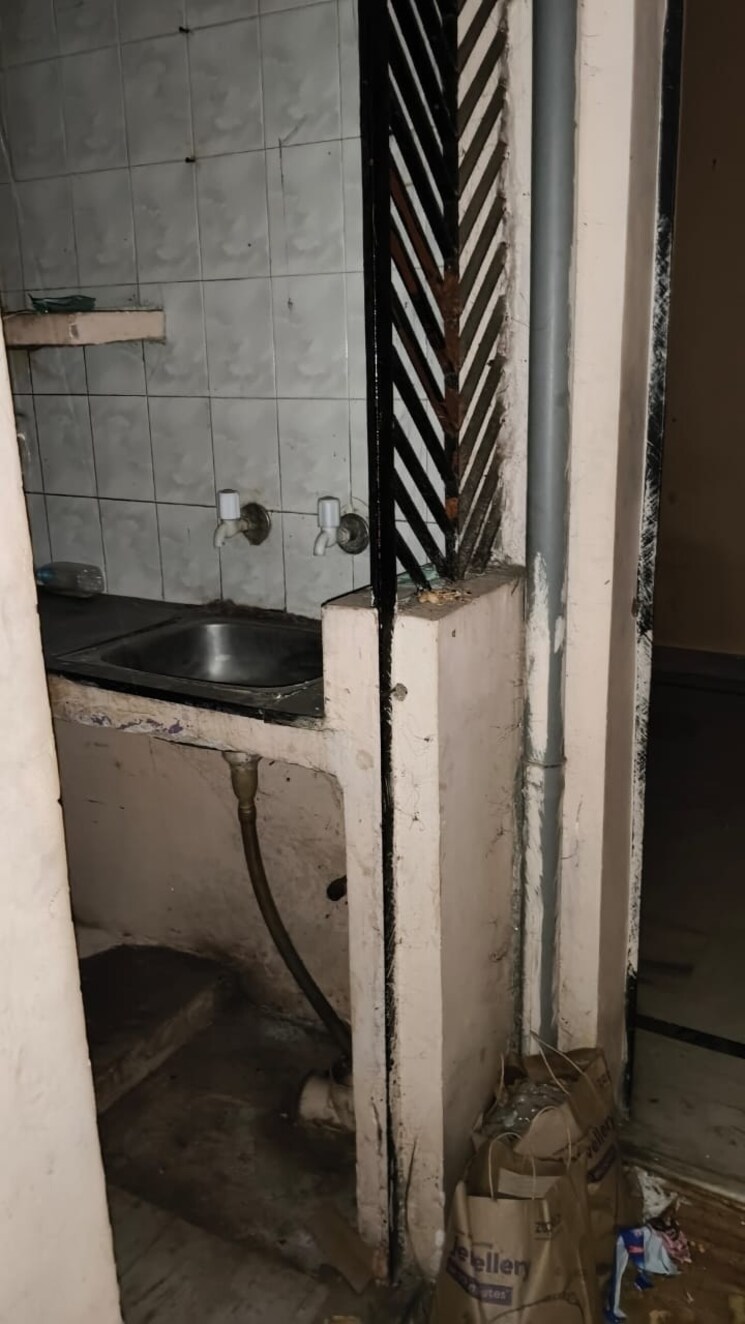 Bathroom, gomti nagar 5 Bedroom 410 Sq.Ft. Independent House In Gomti Nagar Lucknow 8352574