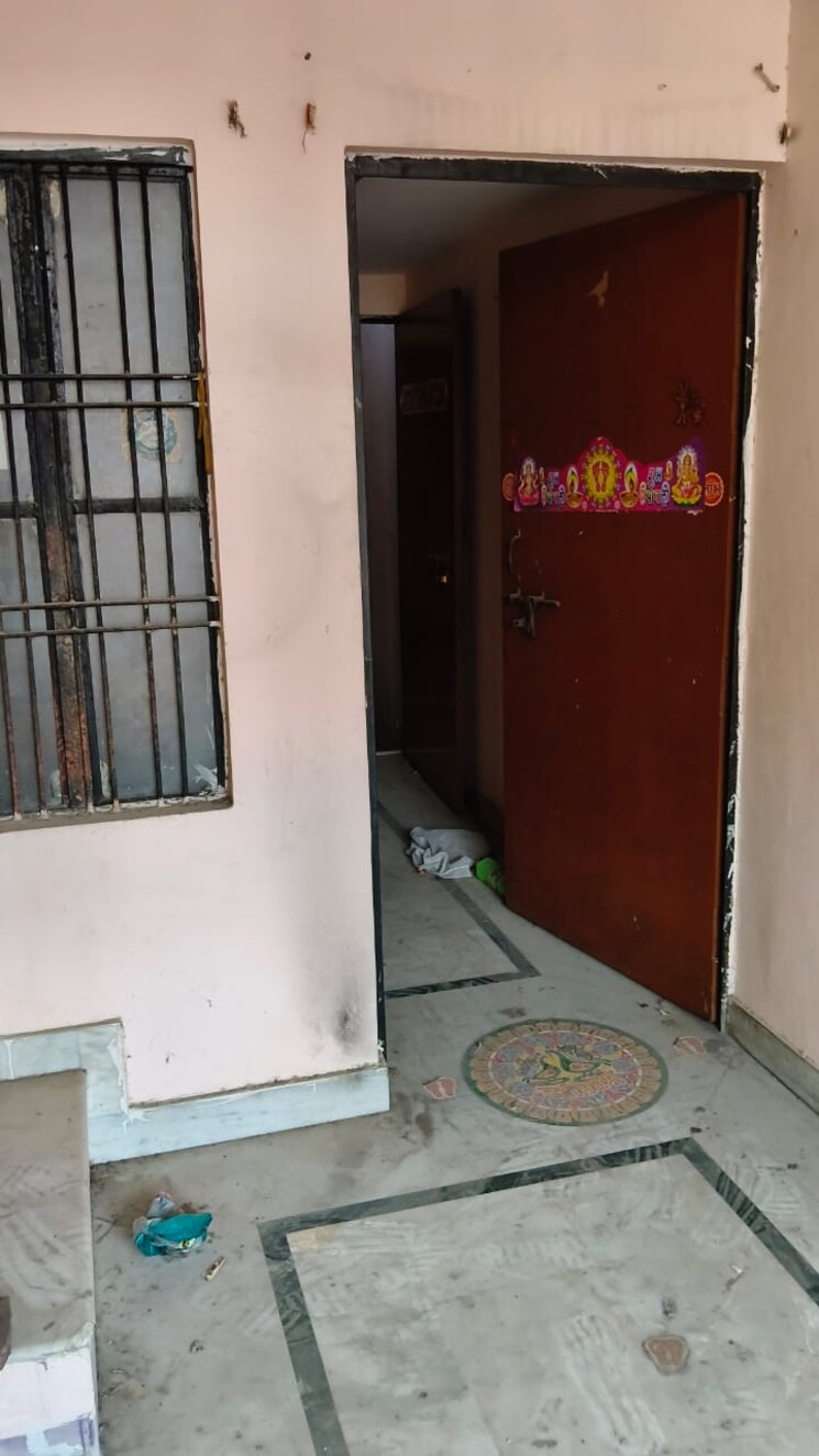 undefined, gomti nagar 5 Bedroom 410 Sq.Ft. Independent House In Gomti Nagar Lucknow 8352574