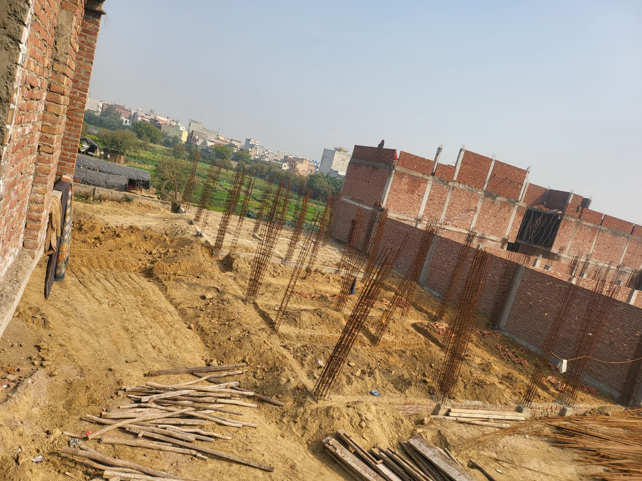 Plot For Sale in Loko Khurja Junction