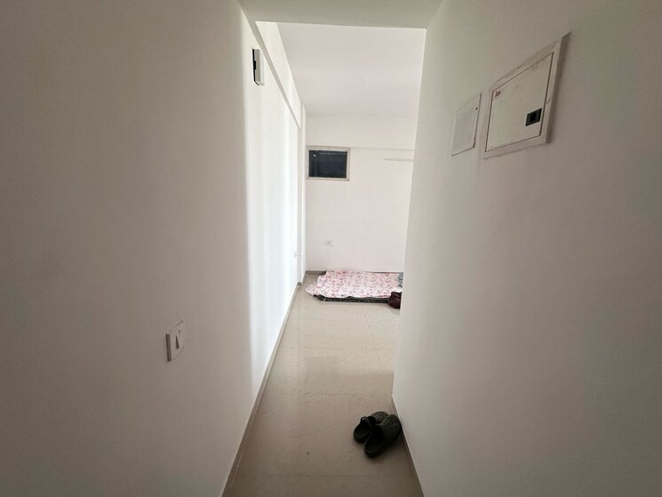 undefined, signature-global-the-roselia 2 Bedroom 670 Sq.Ft. Apartment In Sector 95a Gurgaon 8352599