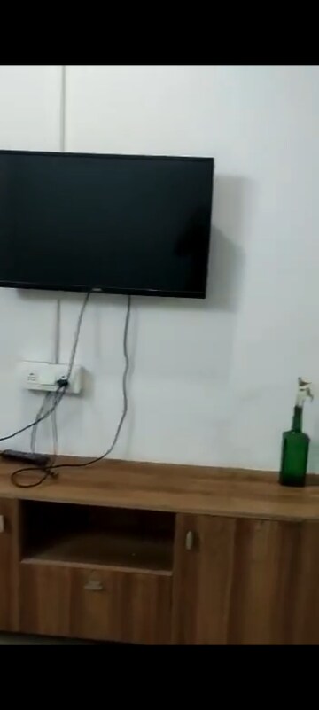 Furnished Amenities in 2 BHK Apartment at AVL 36 Gurgaon, Sector 36 – for Rent