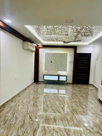Bedroom in 3 BHK Apartment at SMR Vinay Iconia Hyderabad, Kondapur – for Sale