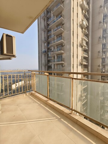 3 BHK Apartment For Rent in Emaar Gurgaon Greens, Sector 102