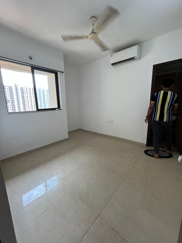 Room in 1 BHK Apartment at Lodha Palava Clara A To D and D1, Dombivli East – for Rent