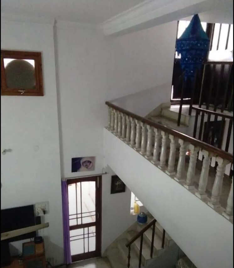 Balcony, mahanagar 5 Bedroom 9550 Sq.Ft. Villa In Mahanagar Lucknow 8352844