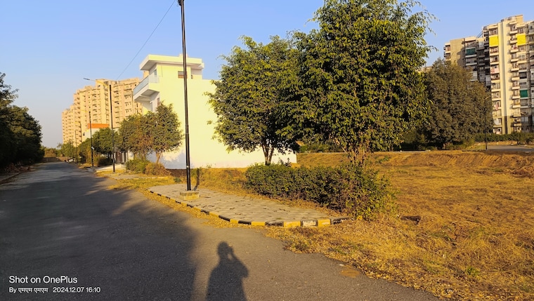 Garden, nh 8  250 Sq.Yd. Plot In Nh 8 Dharuhera 8352877