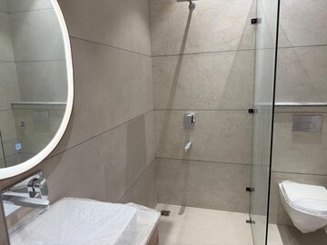 Bathroom in 6 BHK Independent House at Patiala Road – for Sale