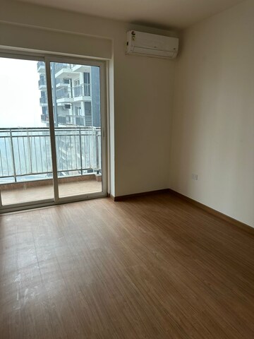 Room in 3 BHK Apartment at Shapoorji Pallonji Joyville Gurgaon, Sector 102 – for Rent