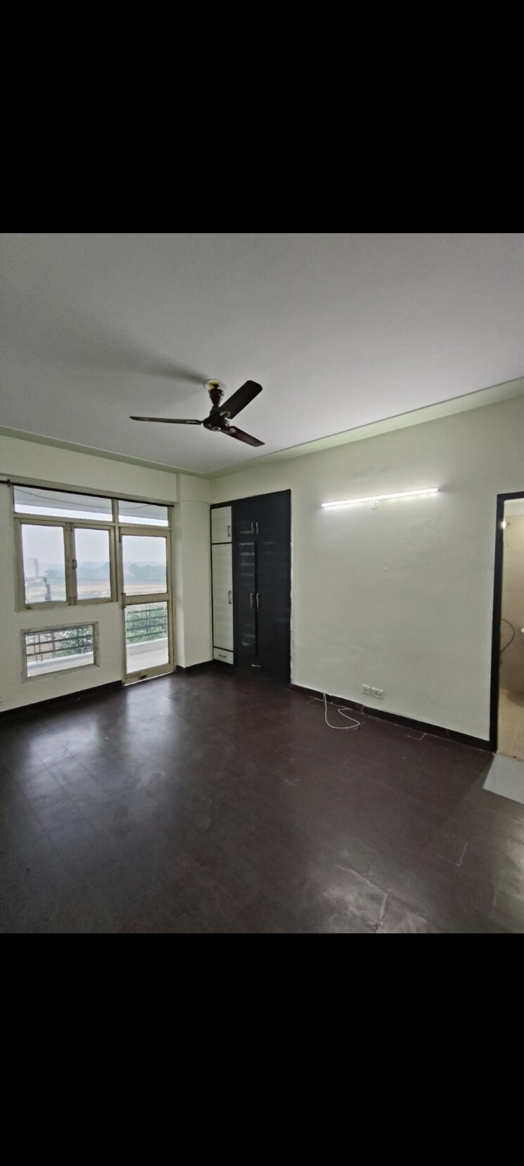 Room, gh-7-crossings-republik 3 Bedroom 1725 Sq.Ft. Apartment In Vijay Nagar Ghaziabad 8353243