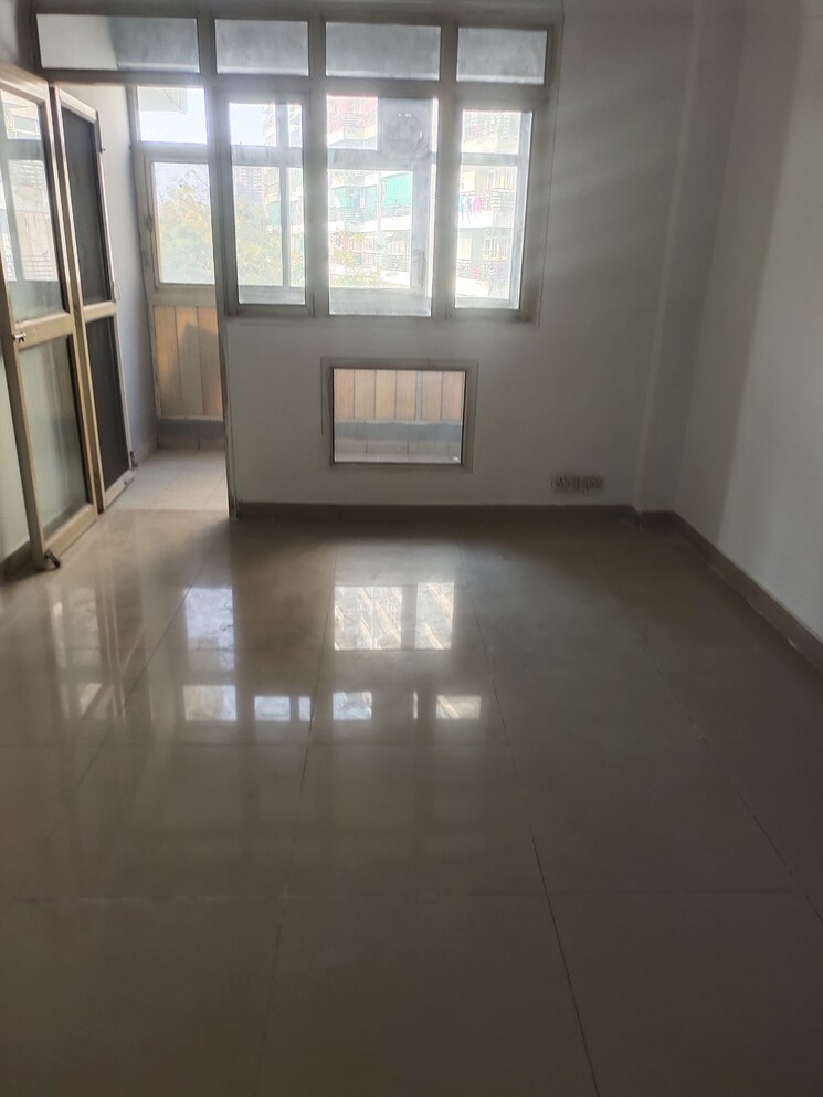Room, gh-7-crossings-republik 3 Bedroom 1725 Sq.Ft. Apartment In Vijay Nagar Ghaziabad 8353243