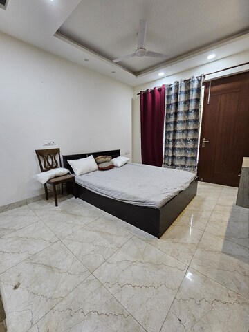 Bedroom in 2 BHK Builder Floor at BPTP Amstoria Country Floor, Sector 102 – for Rent