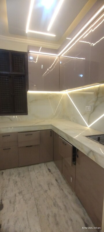 Bathroom in 3 BHK Builder Floor at Uttam Nagar – for Sale