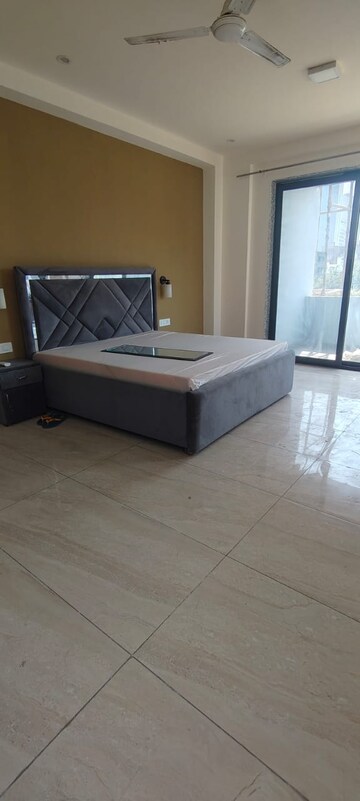 Bedroom in 4 BHK Builder Floor at Uppal Gurgaon 99, Sector 99 – for Rent