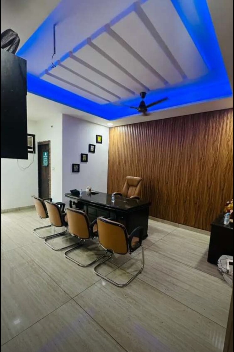 Master Bedroom, gomti nagar 5 Bedroom 8500 Sq.Ft. Villa In Gomti Nagar Lucknow 8353367