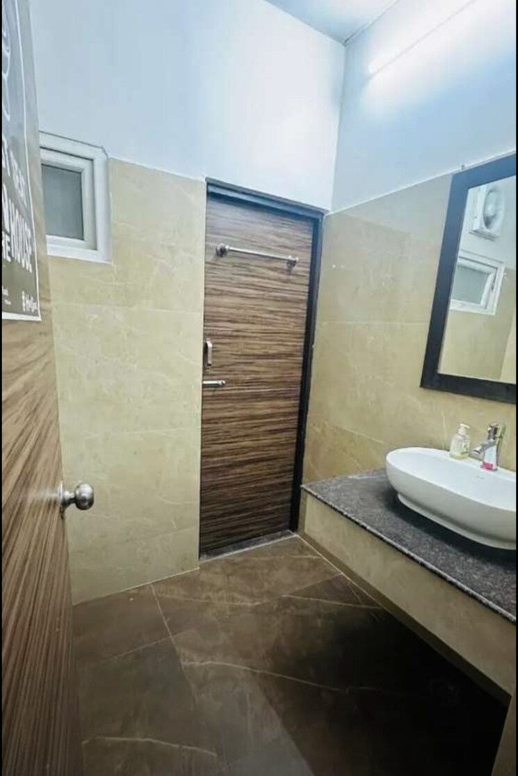 Bathroom, gomti nagar 5 Bedroom 8500 Sq.Ft. Villa In Gomti Nagar Lucknow 8353367