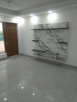 3 BHK 250 Sq.Yd. Builder Floor in Sector 43
