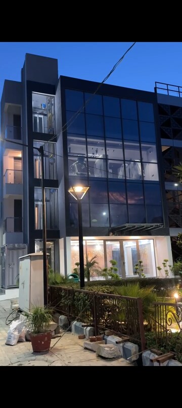 4 BHK Villa – Exterior View View at Raj Nagar Extension - for Sale