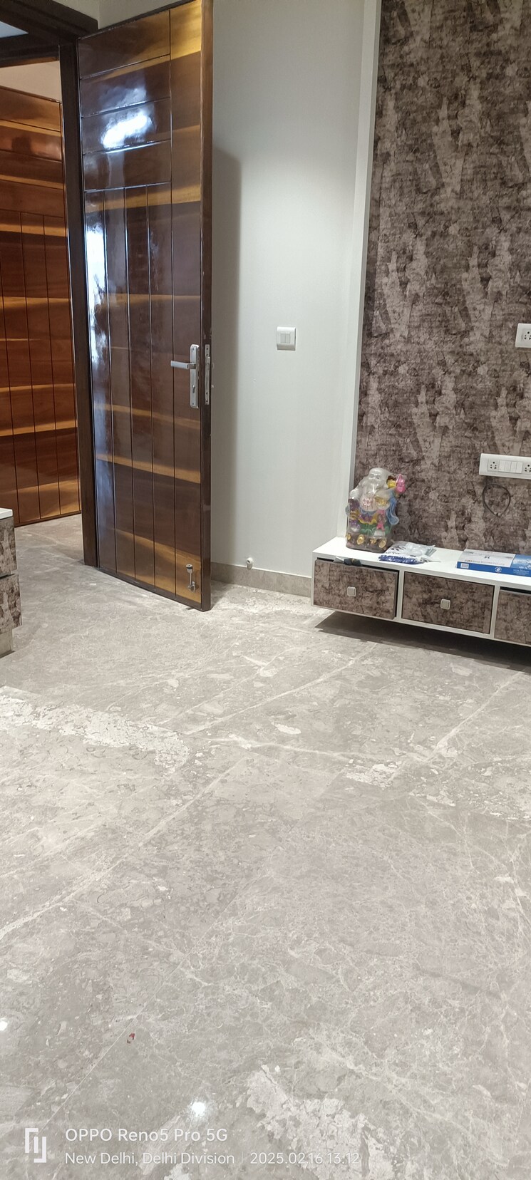 Room, janakpuri 3 Bedroom 1350 Sq.Ft. Builder Floor In Janakpuri Delhi 8353847