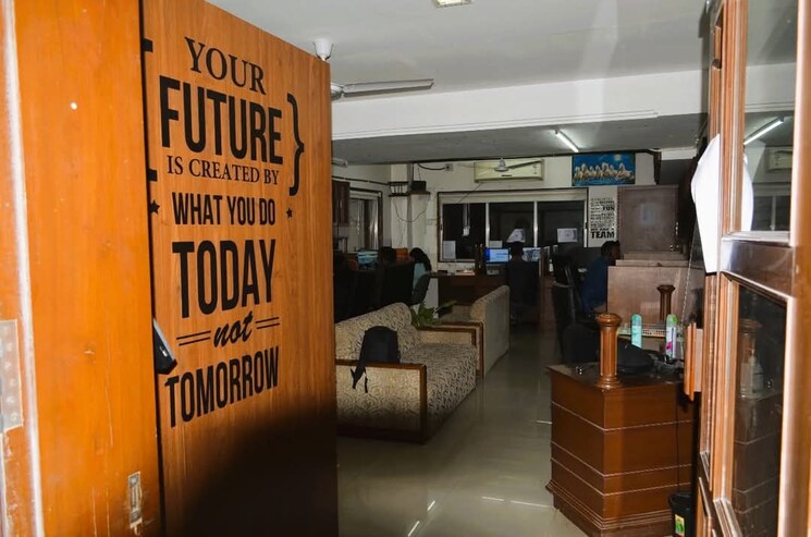 Floor Plan, race course Commercial Office Space 2200 Sq.Ft. In Race Course Vadodara 8353876