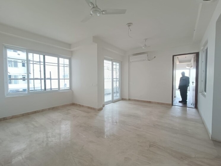 Room, dwarka 4 Bedroom 1850 Sq.Ft. Apartment In Dwarka Delhi 8353957