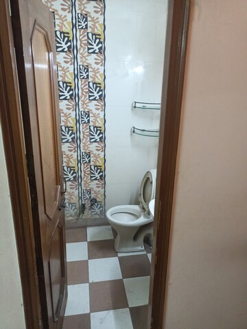 Bathroom in 2 BHK Apartment at Dhawalgiri Apartments, Sector 11 – for Rent