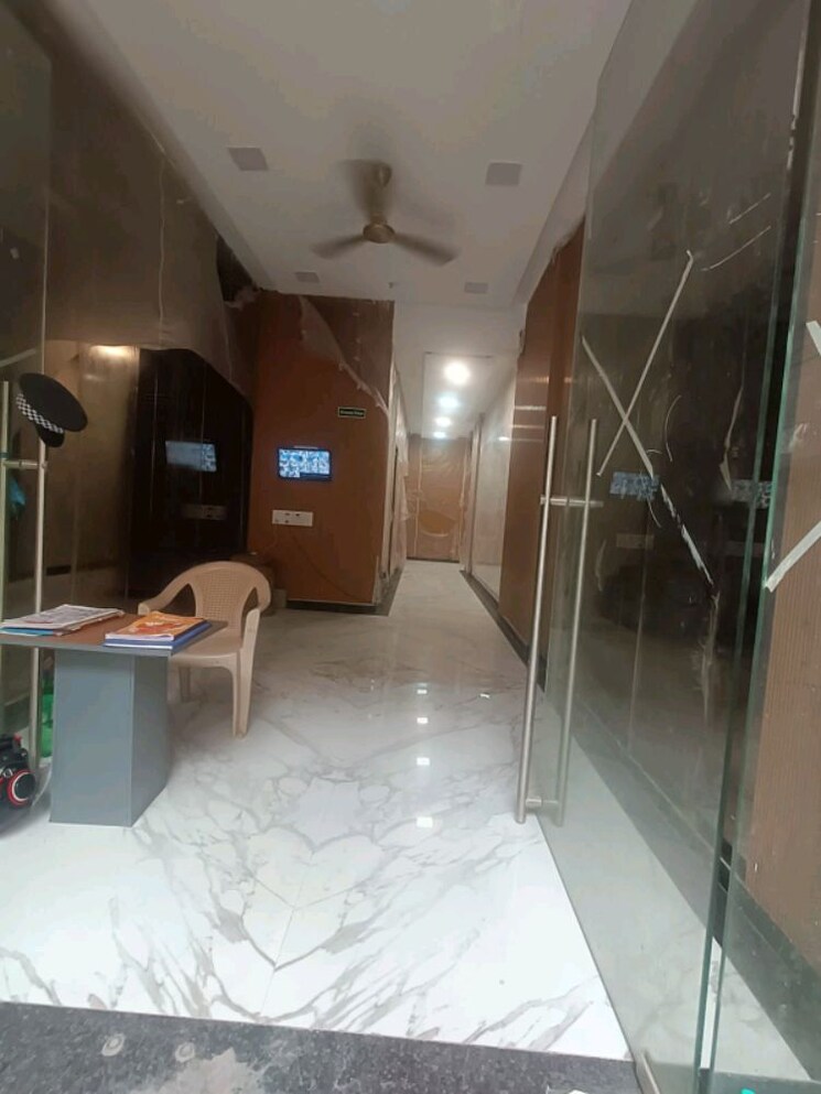 undefined, crystal-paradise-residences 2 Bedroom 700 Sq.Ft. Apartment In Andheri East Mumbai 8353956