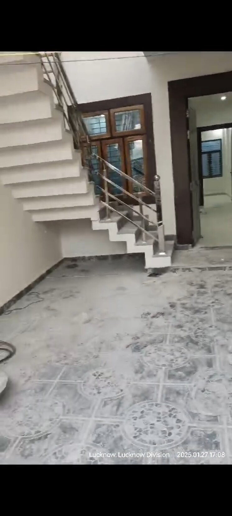 undefined, indira nagar 4 Bedroom 2250 Sq.Ft. Independent House In Indira Nagar Lucknow 8353981