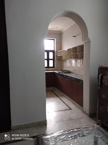 Building Lobby in 3 BHK Builder Floor at Sector 39 – for Rent