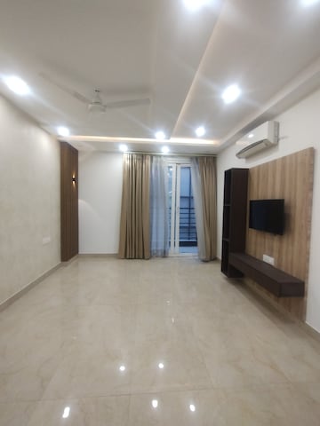 Staircase in 3 BHK Builder Floor at Ansal Sushant Lok I, Sector 43 – for Rent