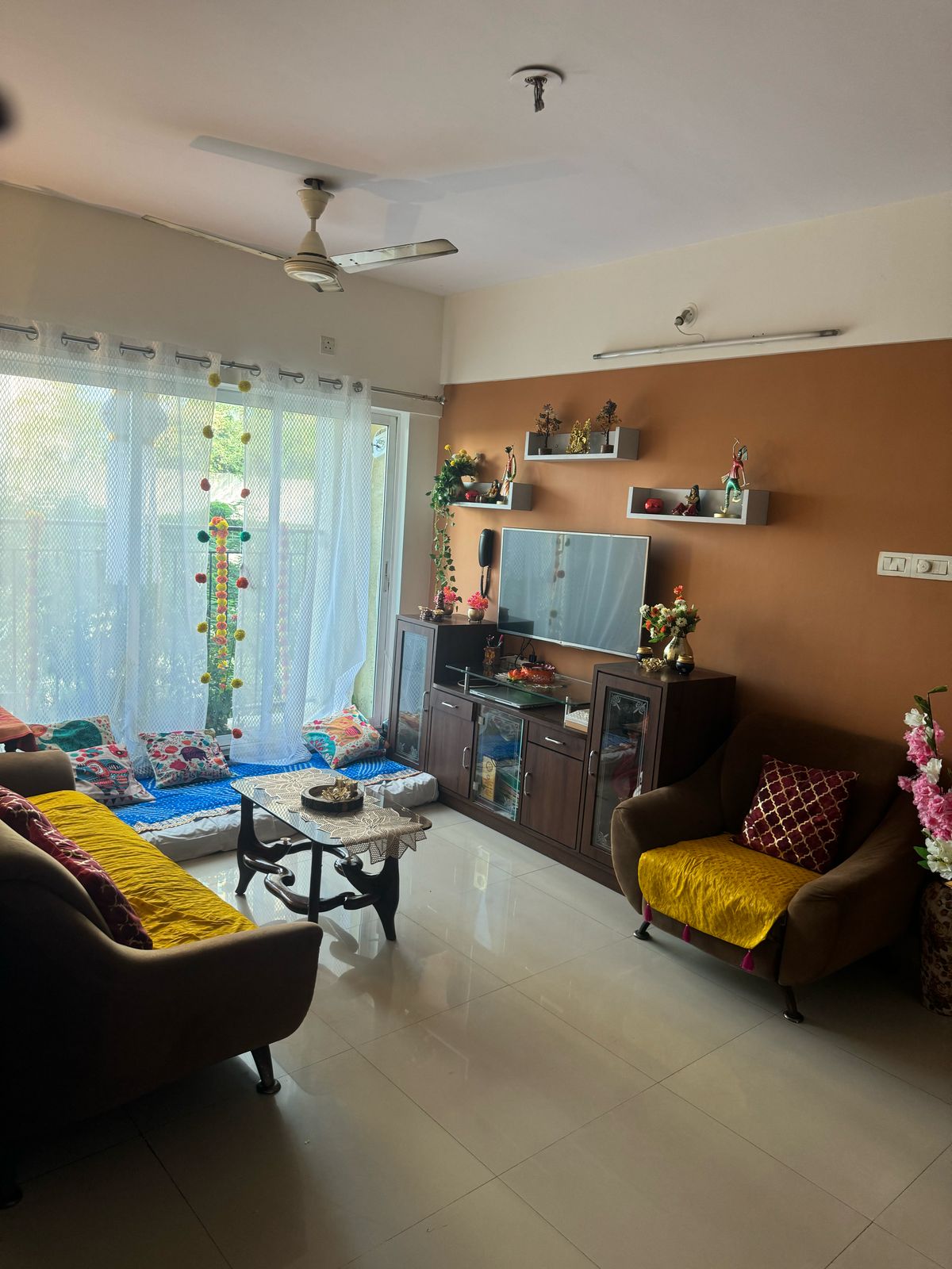 2 BHK 831 Sq.Ft. Apartment in Rustomjee Urbania Atelier