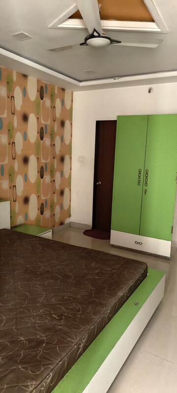 Bathroom in 3 BHK Apartment at Shankar Nagar – for Rent