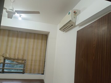 Bathroom in 2.5 BHK Apartment at Oberoi Realty Splendor, Jogeshwari East – for Rent