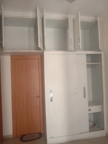 Furnished Amenities in 2 BHK Apartment at Mahagun Mywoods, Sector 16c Greater Noida – for Rent