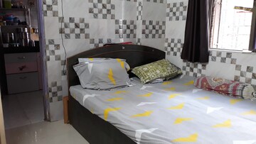 Master Bedroom in 1 BHK Apartment at Sindhi Society, Chembur – for Rent