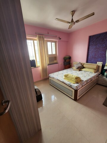Bedroom in 1 BHK Apartment at Sindhi Society, Chembur – for Rent