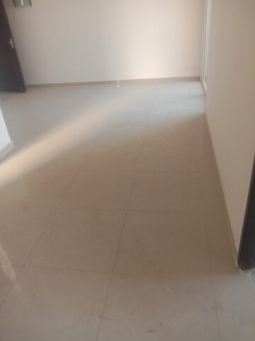 Room in 3 BHK Apartment at Mahagun Mywoods, Sector 16c Greater Noida – for Rent
