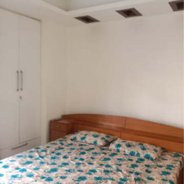 Bedroom in 3 BHK Builder Floor at Pamposh Enclave – for Rent