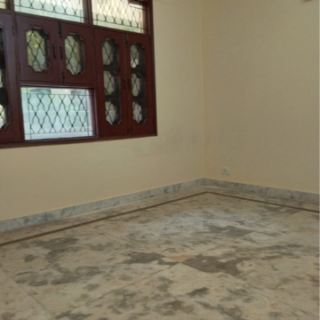 Room in 3 BHK Builder Floor at Kalkaji – for Rent