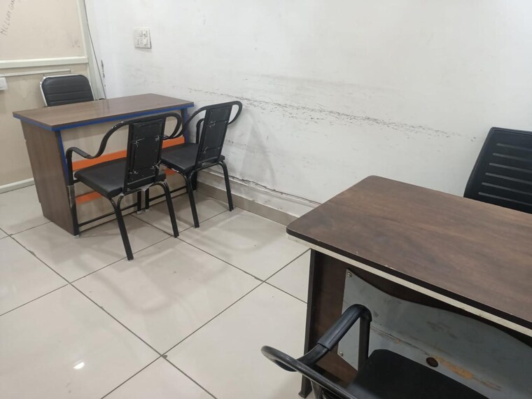 undefined, aerocity Commercial Shop 186 Sq.Ft. In Aerocity Mohali 8354250