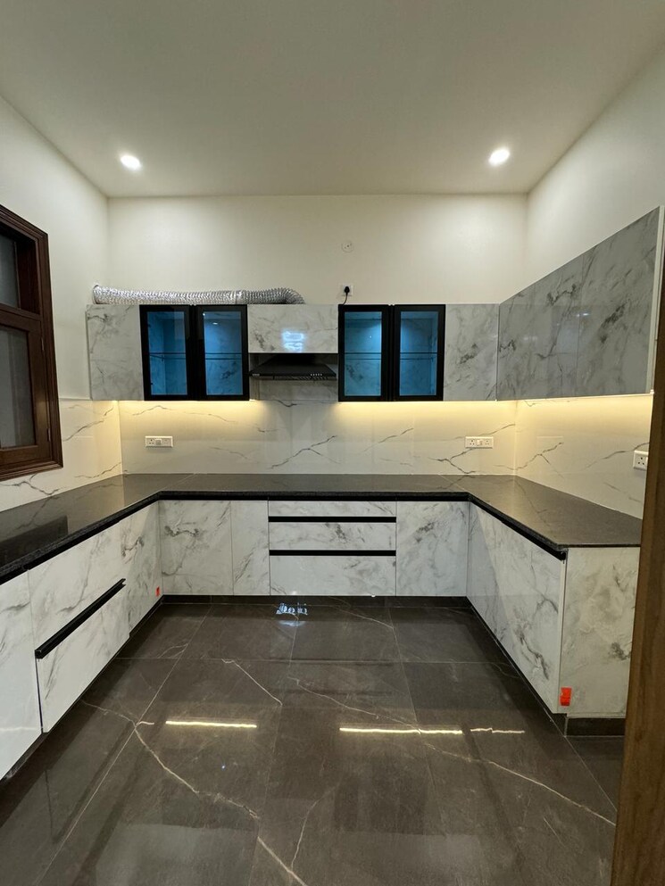 Master Bedroom, sahastradhara road 3 Bedroom 1800 Sq.Ft. Builder Floor In Sahastradhara Road Dehradun 8354253