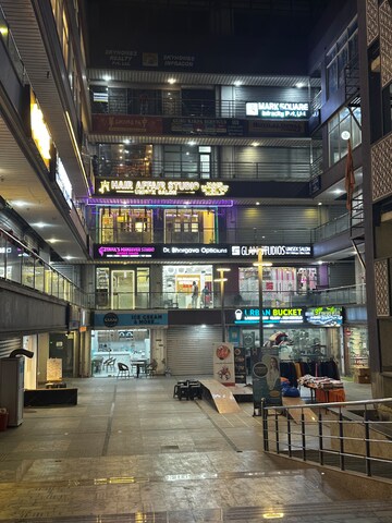  Showroom – Exterior View View at River View Arcade, Gomti Nagar - for Sale