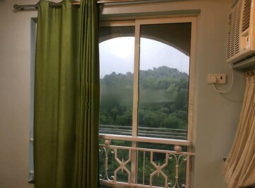 Bedroom in 3 BHK Apartment at Hiranandani Acacia, Ghodbunder Road – for Rent