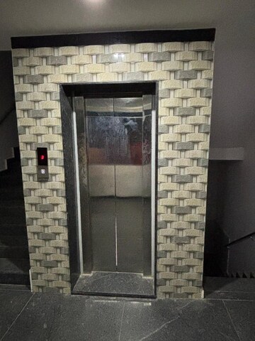 Lift in  Office Space at Pande Layout – for Rent