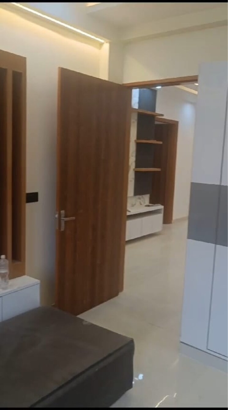 Room, sector 35 3 Bedroom 300 Sq.Yd. Builder Floor In Sector 35 Sonipat 7257509