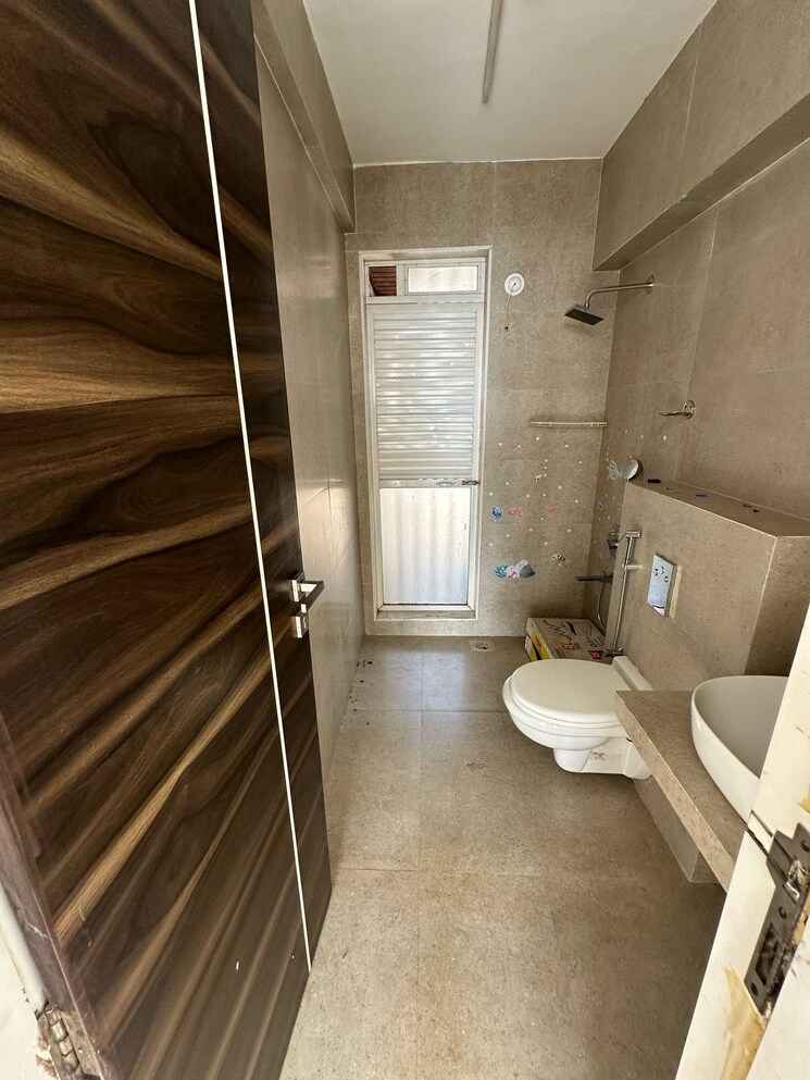 Bathroom, satyam-imperial-heights 3 Bedroom 2000 Sq.Ft. Apartment In Ghansoli Navi Mumbai 8354352