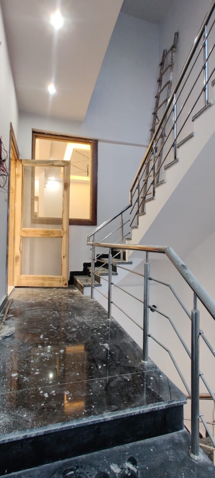 undefined, sahastradhara road 4 Bedroom 2700 Sq.Ft. Villa In Sahastradhara Road Dehradun 8354367