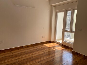 Room in 4 BHK Villa at Sahastradhara Road – for Sale